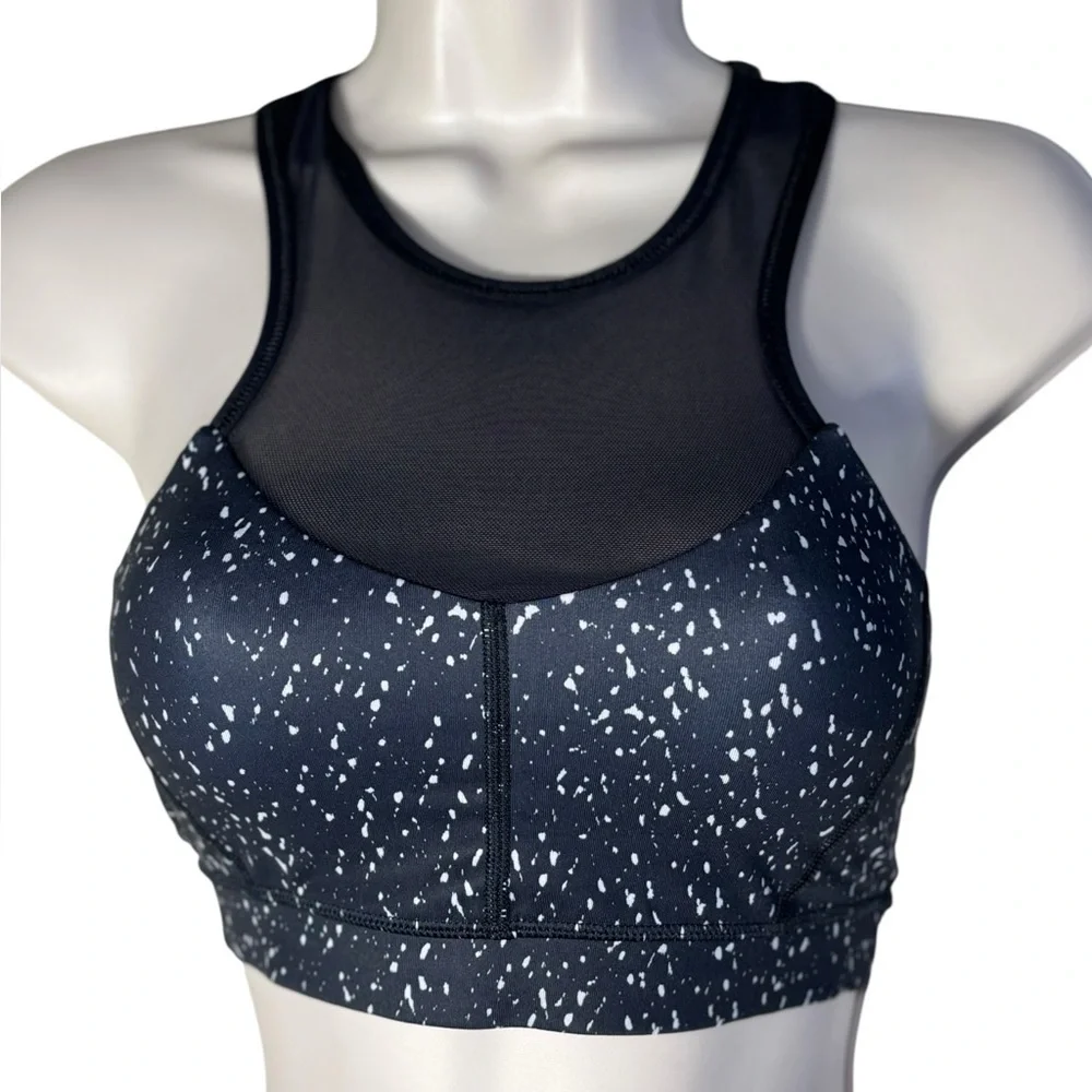 LULULEMON High Neck Mesh Bra SIZE 2 Black white EEUC RACERBACK MESH